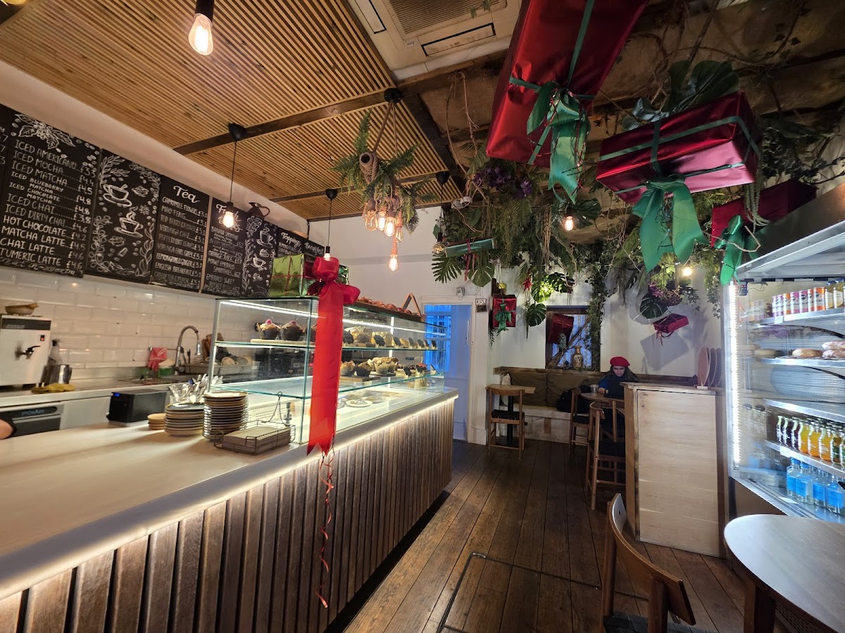 Mawi Cafe — photo 3