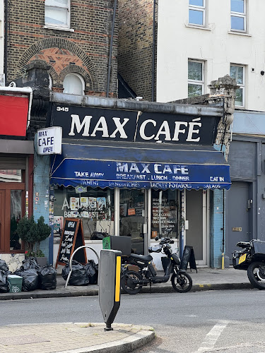 Max Cafe restaurant