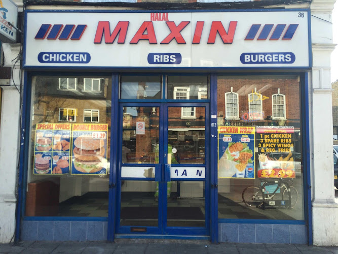 Maxin Fried Chicken restaurant