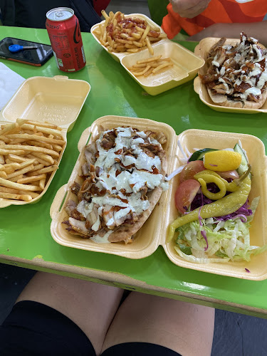 Mazar Pizza & Kebab restaurant