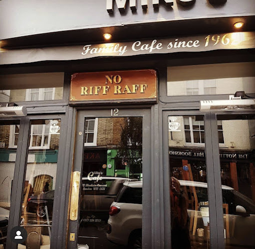 Mike's Cafe restaurant