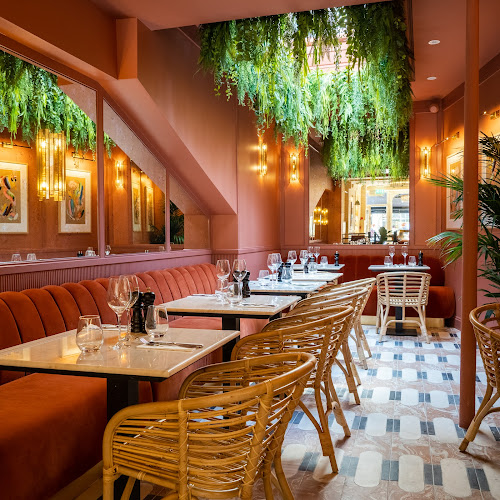 Mina's restaurant