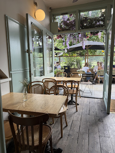Minnow restaurant