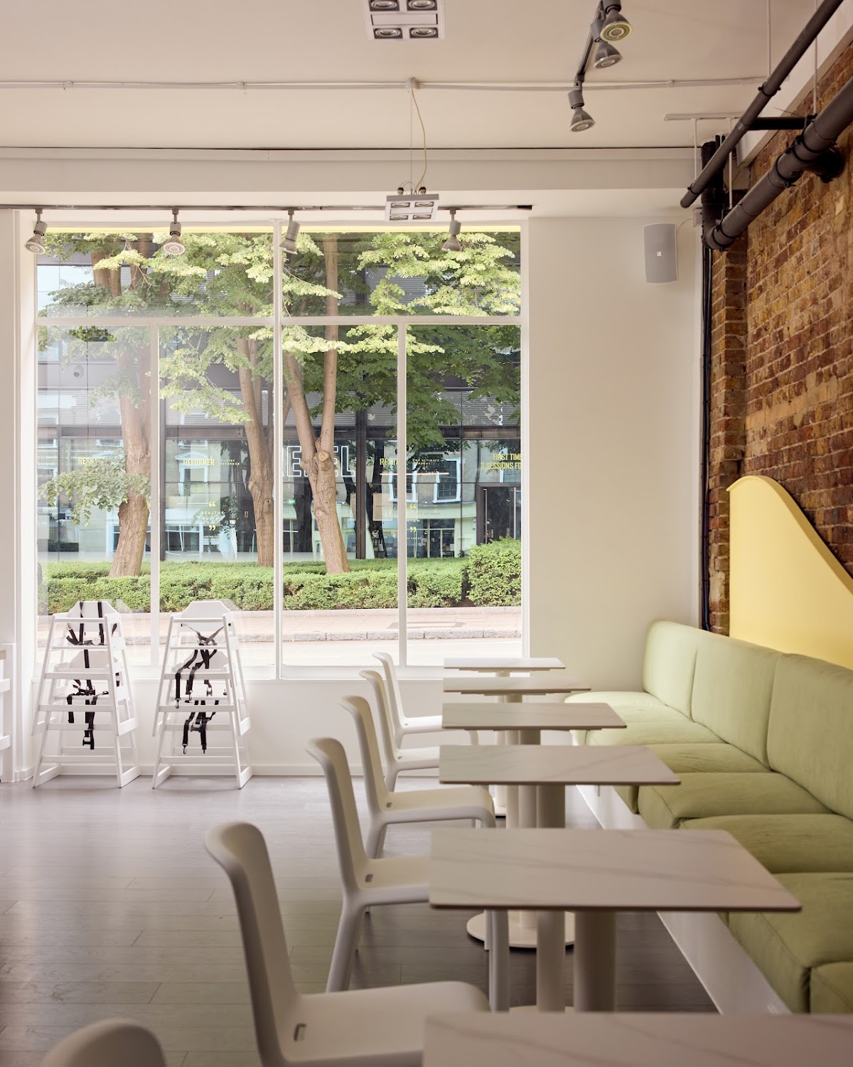 Mome London restaurant
