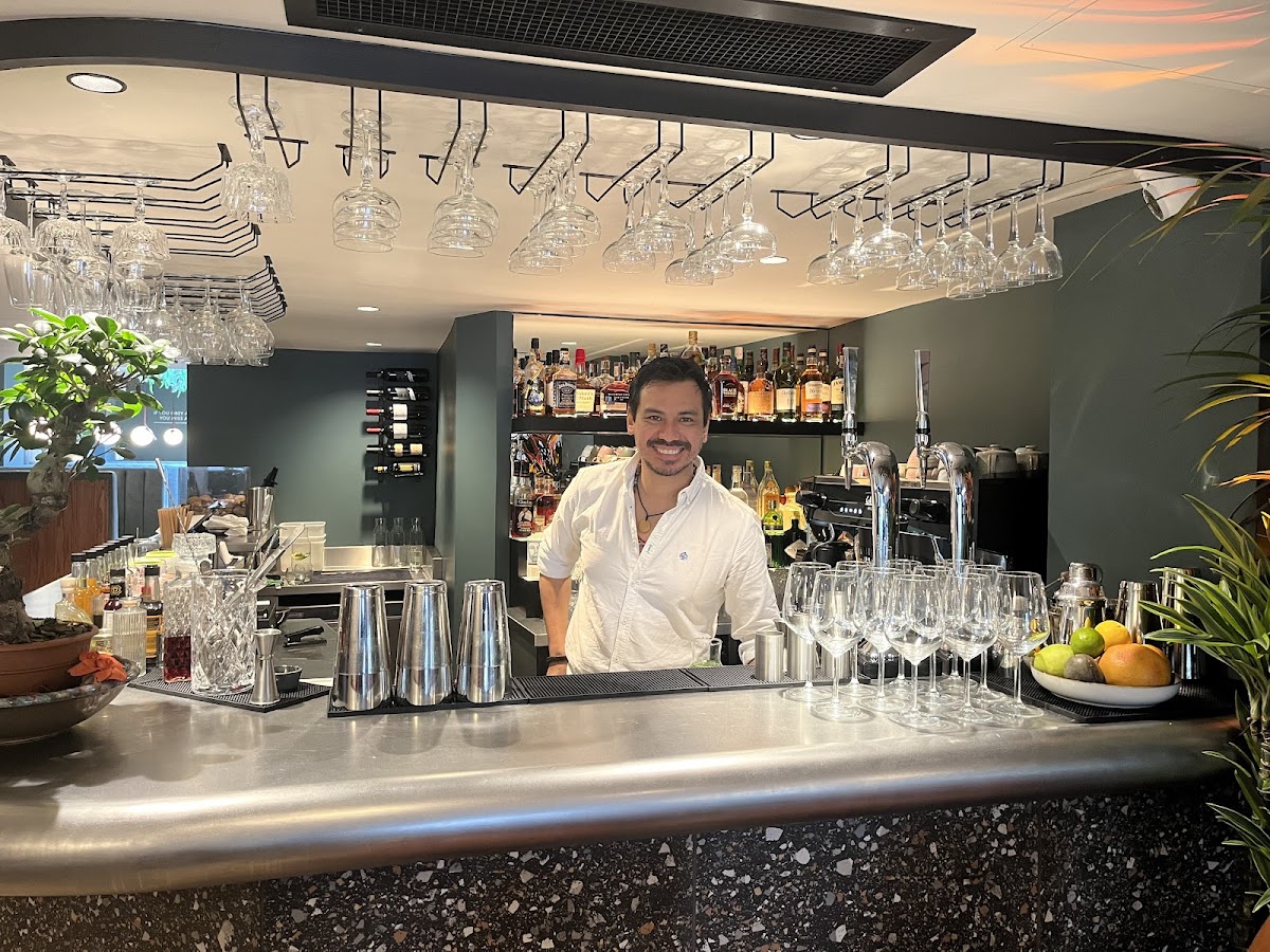 Mr LoBo restaurant