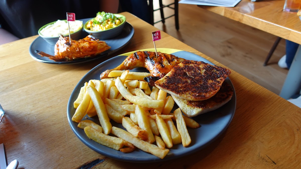 Nando's Bayswater — photo 3
