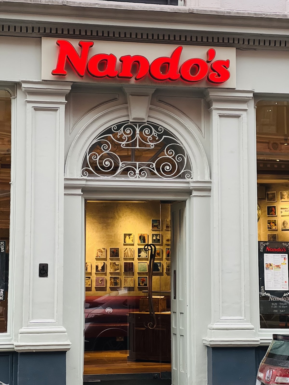 Nando's Covent Garden restaurant