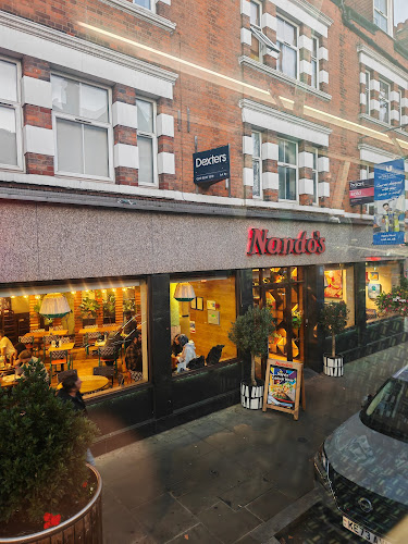 Nando's Ealing - Bond Street restaurant