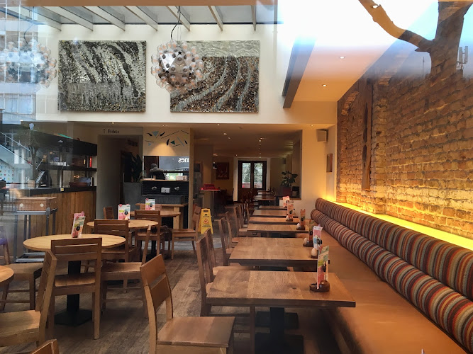 Nando's Notting Hill restaurant