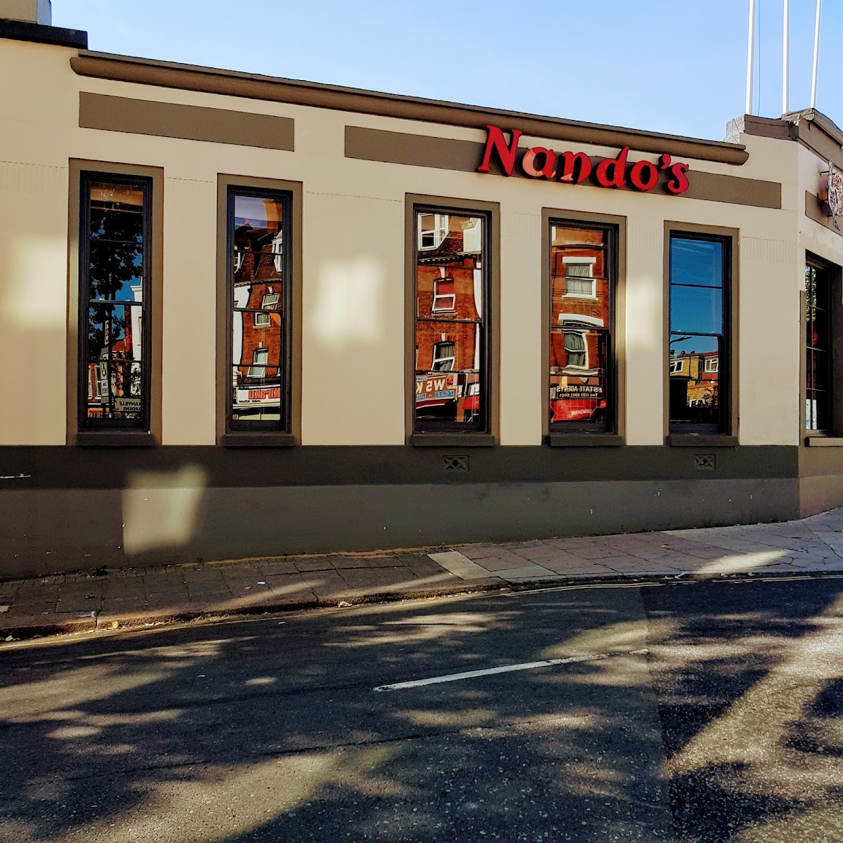 Nando's Shepherd's Bush restaurant