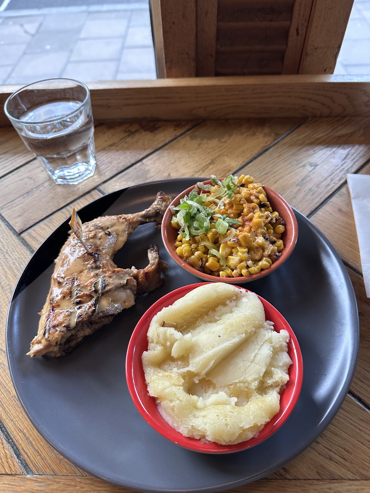 Nando's Victoria - Wilton Road — photo 3