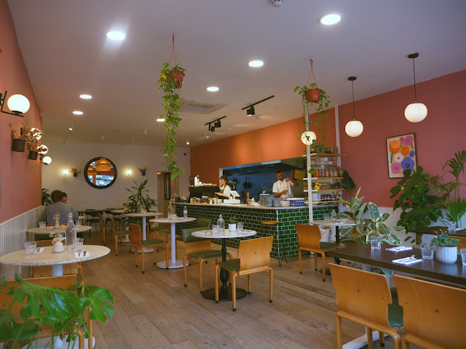 Narrow Kitchen restaurant