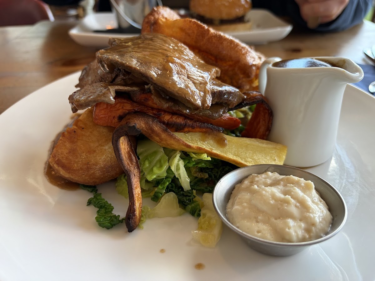 Nine Elms Tavern — photo 3