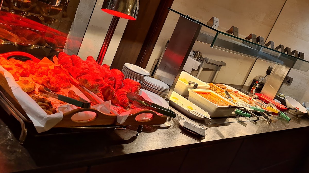 Palette Restaurant — photo 3
