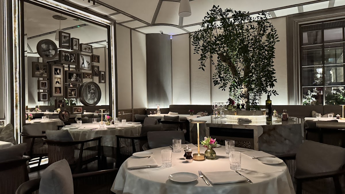 Paper Moon London restaurant