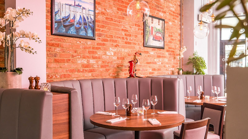 Punto Italian Restaurant restaurant