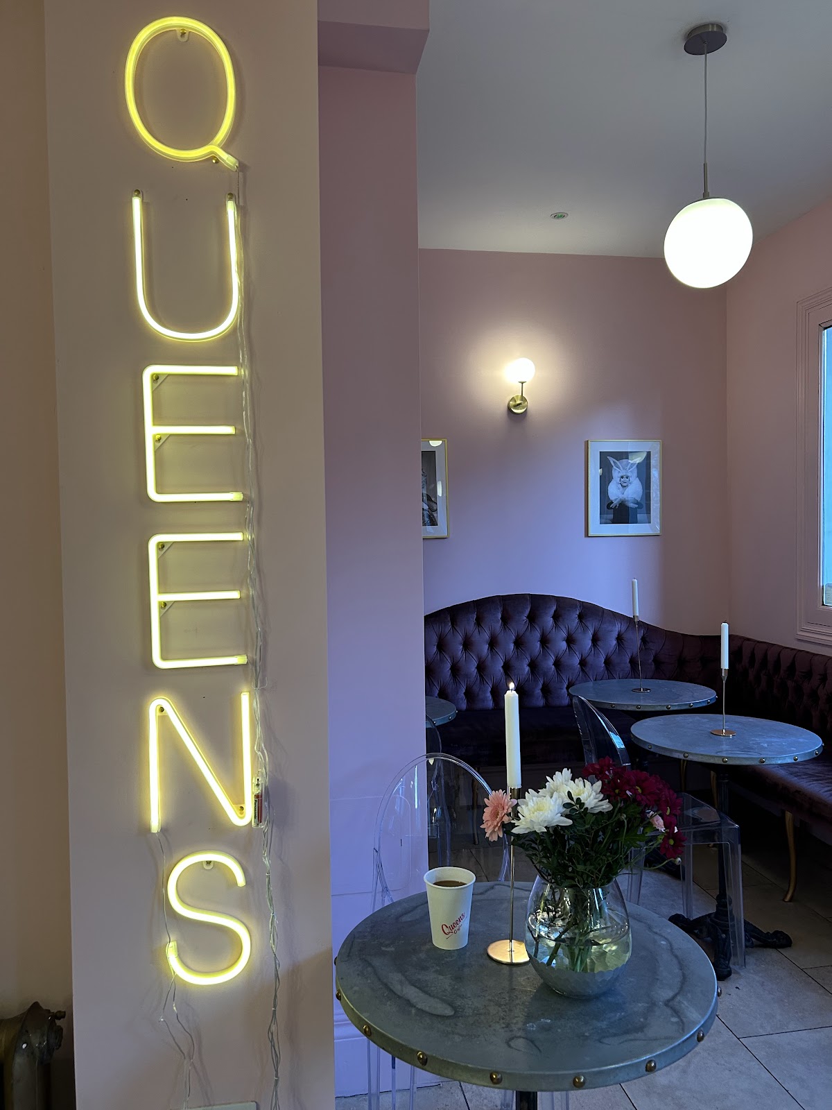 Queens Coffee restaurant