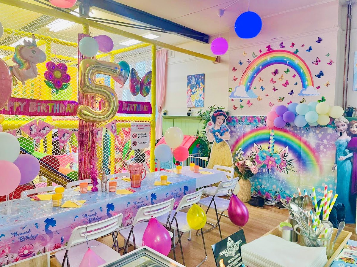 Rainbow Cafe — photo 3
