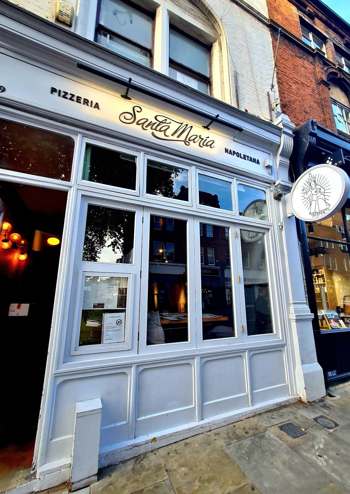 Santa Maria Pizzeria Islington restaurant