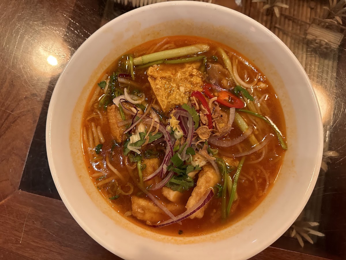 Sen Viet Vegan Restaurant — photo 2
