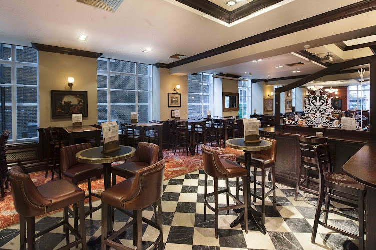 Shakespeare's Head - JD Wetherspoon restaurant