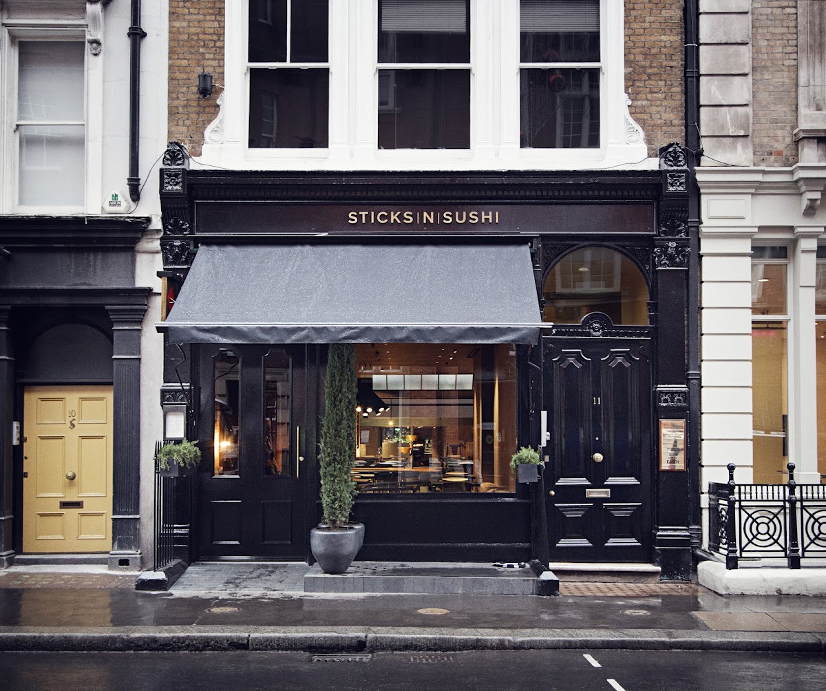 Sticks'n'Sushi restaurant