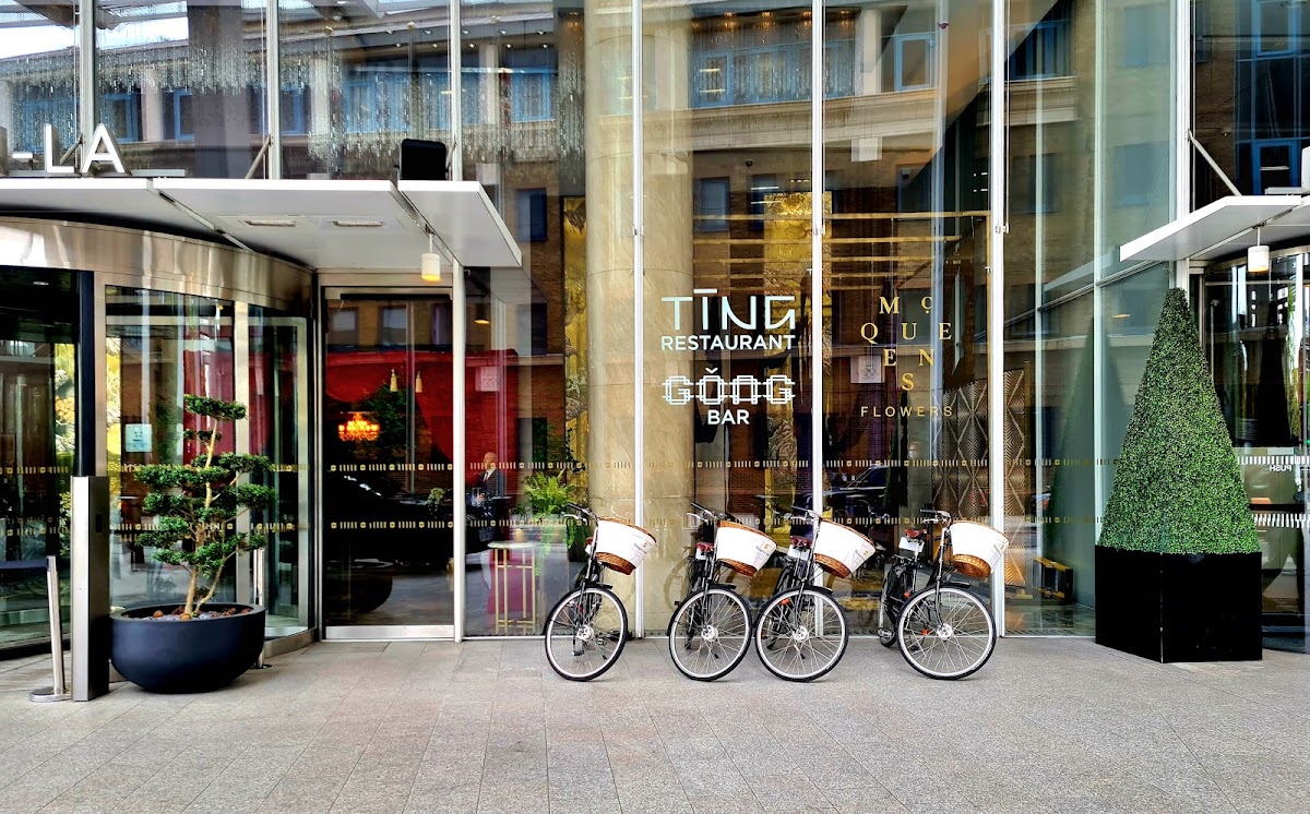 TĪNG restaurant