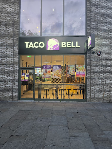 Taco Bell restaurant