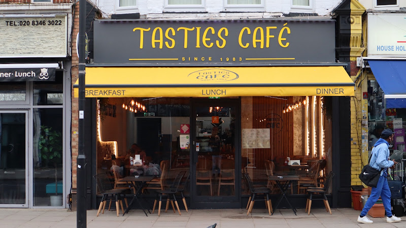 Tasties Cafe restaurant