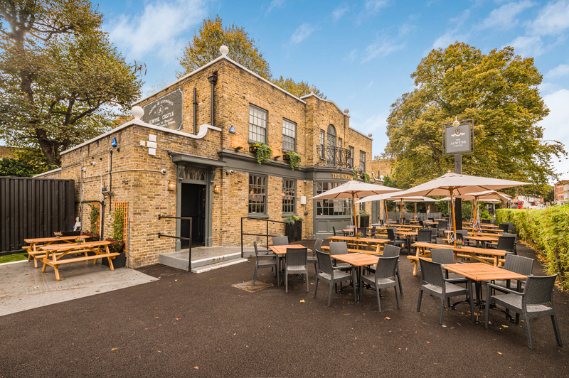 The Alwyne Castle restaurant