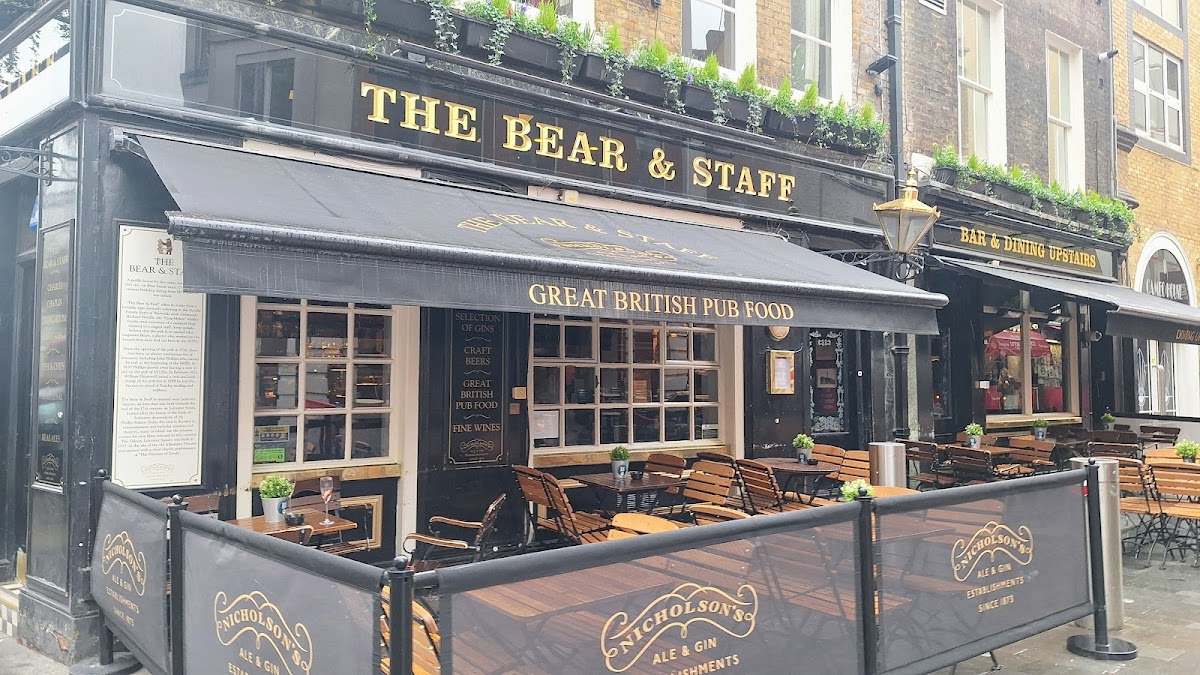 The Bear And Staff — photo 2