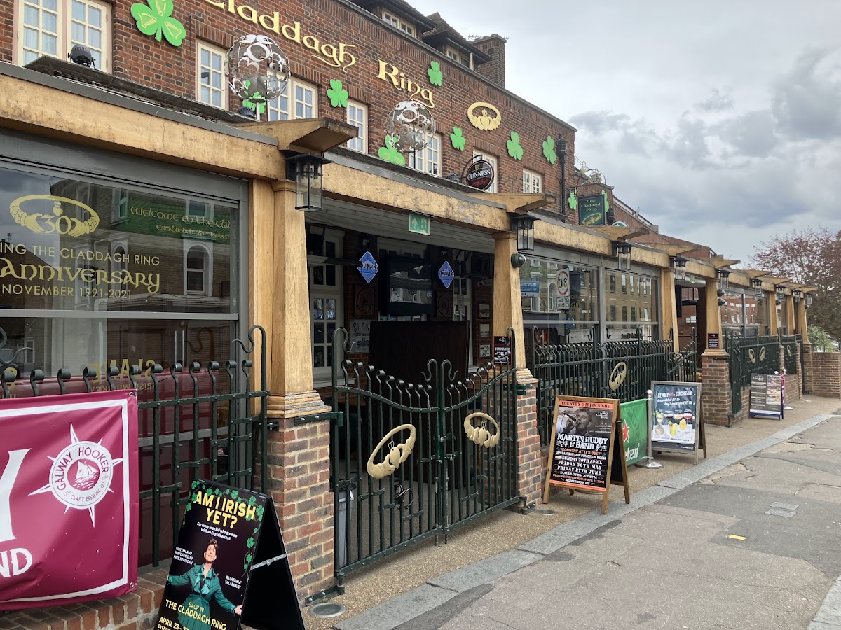 The Claddagh Ring restaurant