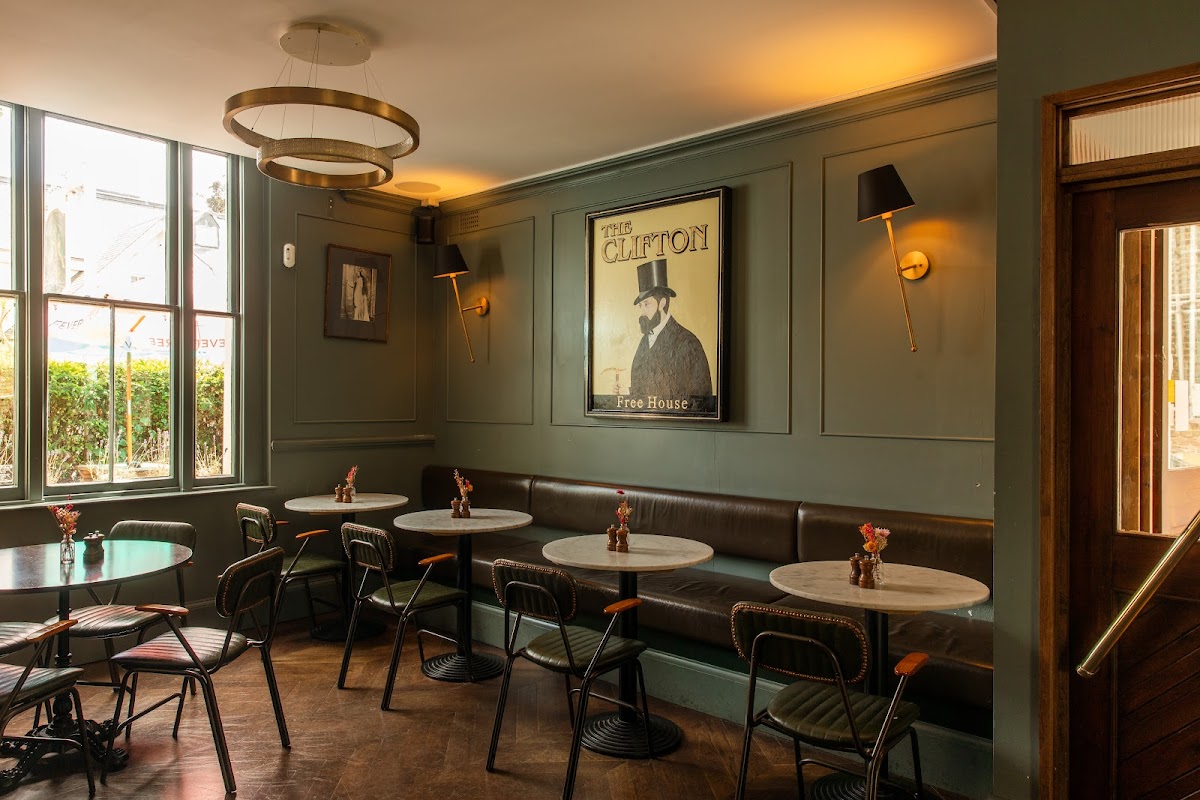 The Clifton NW8 restaurant