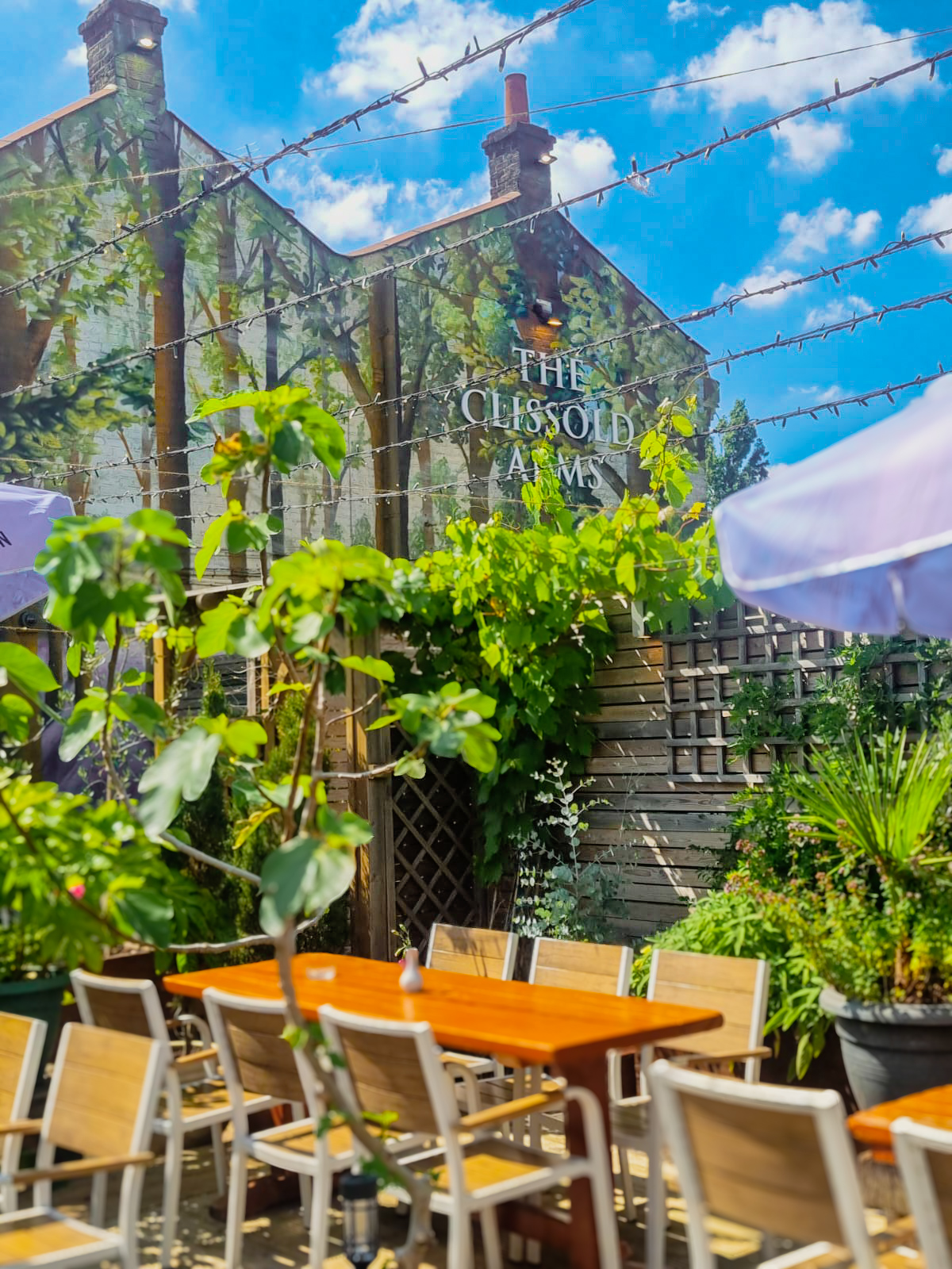 The Clissold Arms restaurant