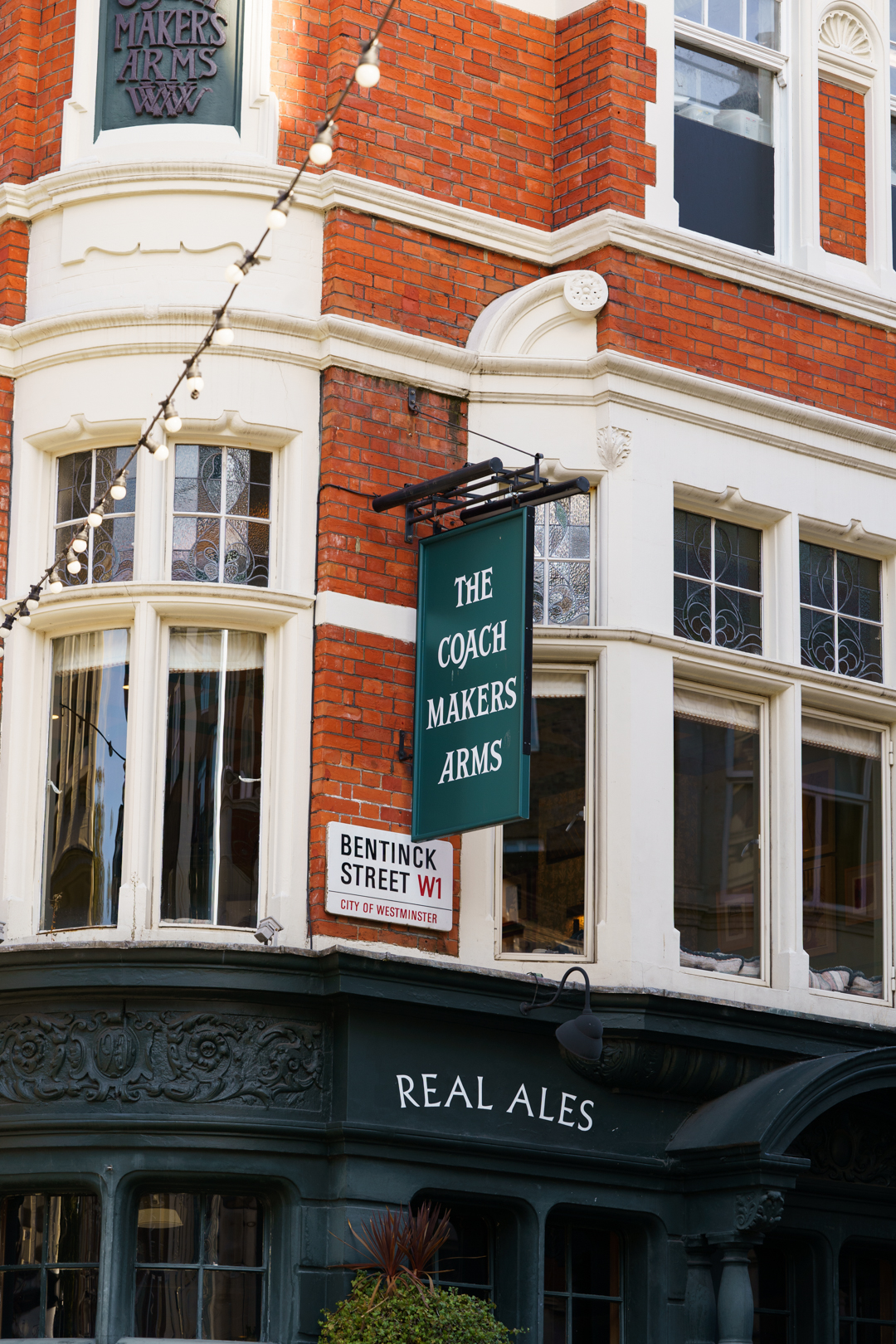The Coach Makers Arms Pub Marylebone restaurant