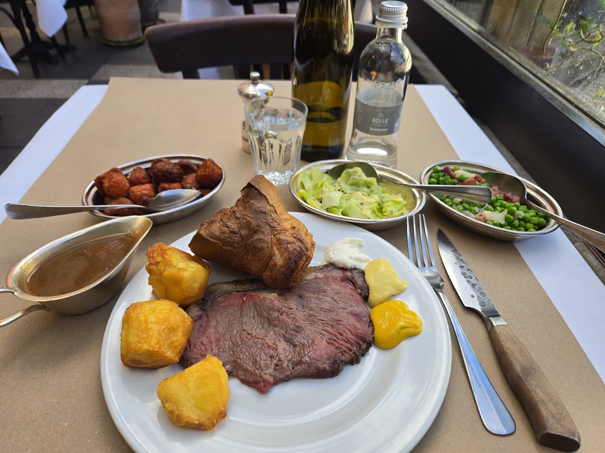 The Devonshire — photo 3