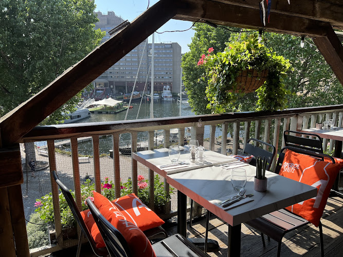 The Dickens Inn restaurant