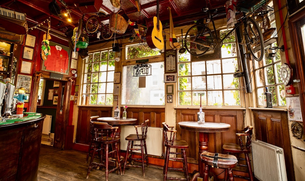 The Faltering Fullback restaurant