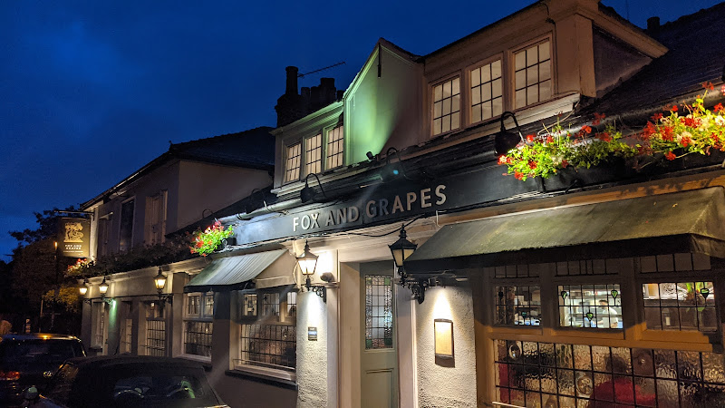 The Fox & Grapes Wimbledon restaurant