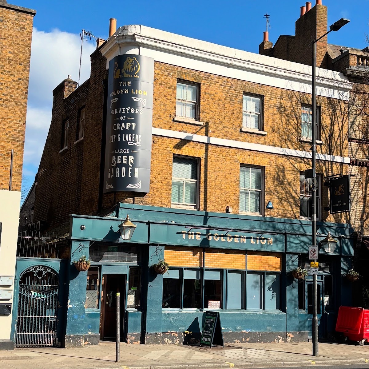 The Golden Lion — photo 3