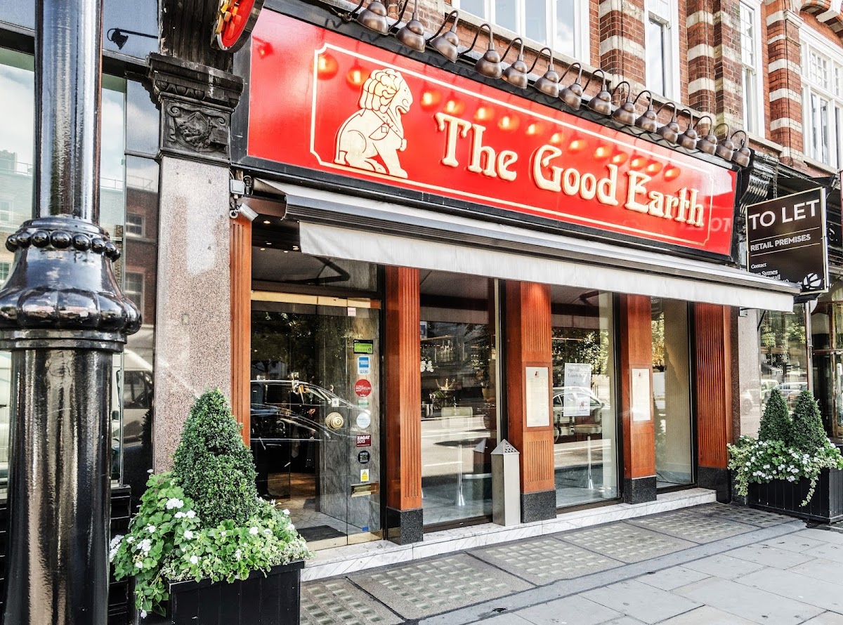 The Good Earth restaurant