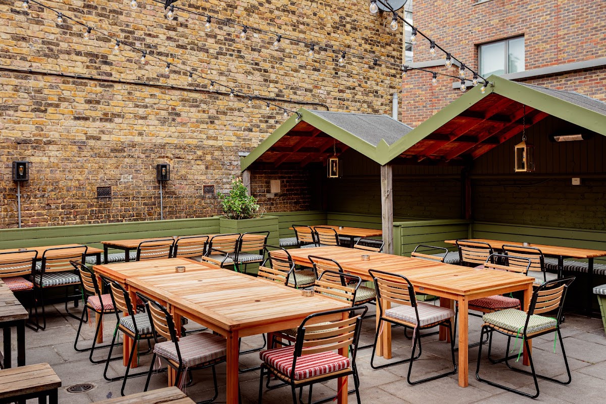 The Great Northern Railway Tavern, N8 restaurant