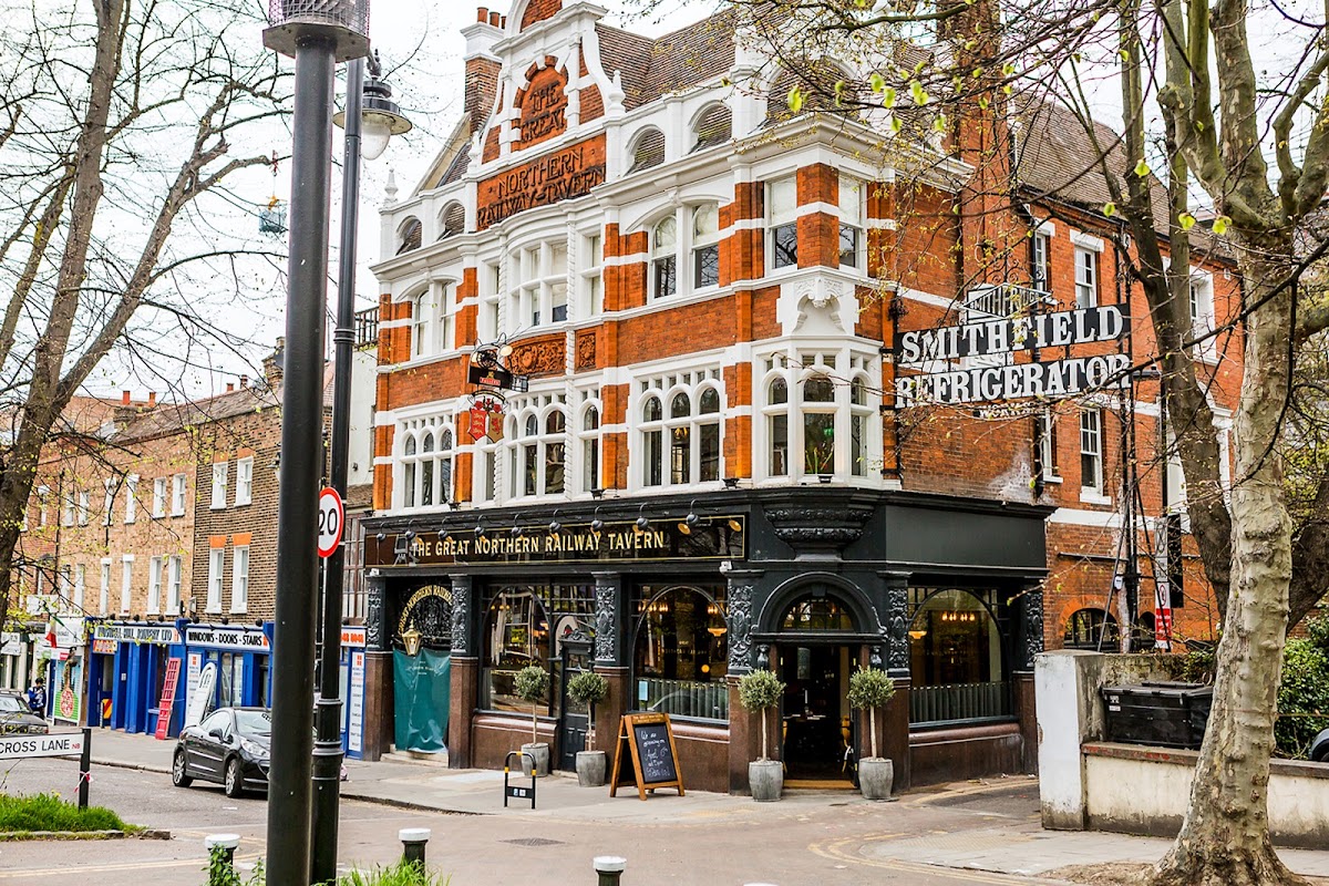 The Great Northern Railway Tavern, N8 — photo 3