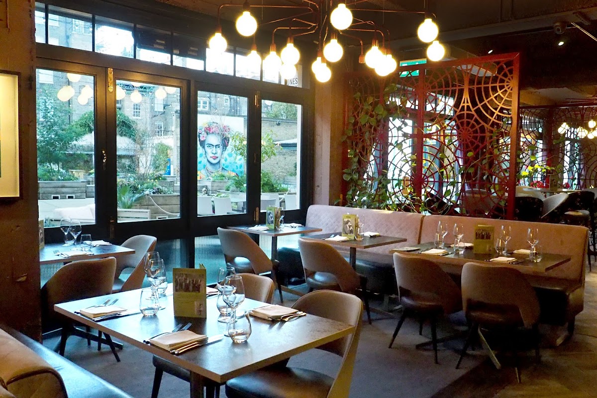 The Jones Family Kitchen restaurant