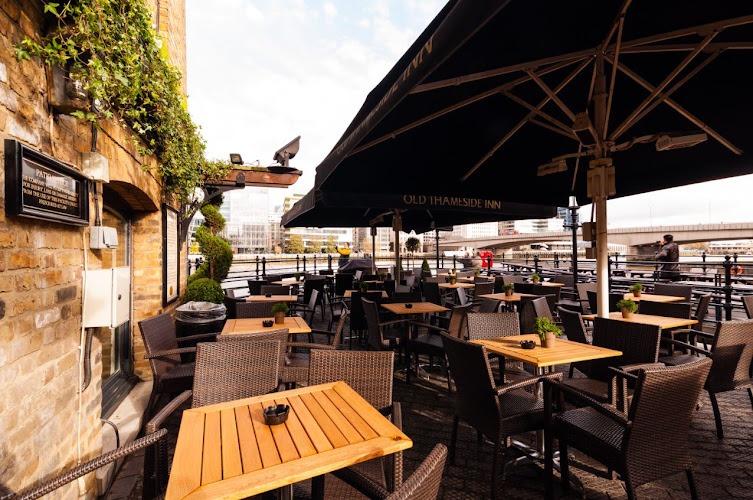 The Old Thameside Inn restaurant