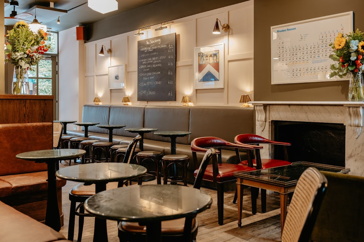 The Salusbury Pub & Dining Room — photo 3
