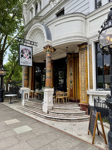 The Warrington Hotel restaurant