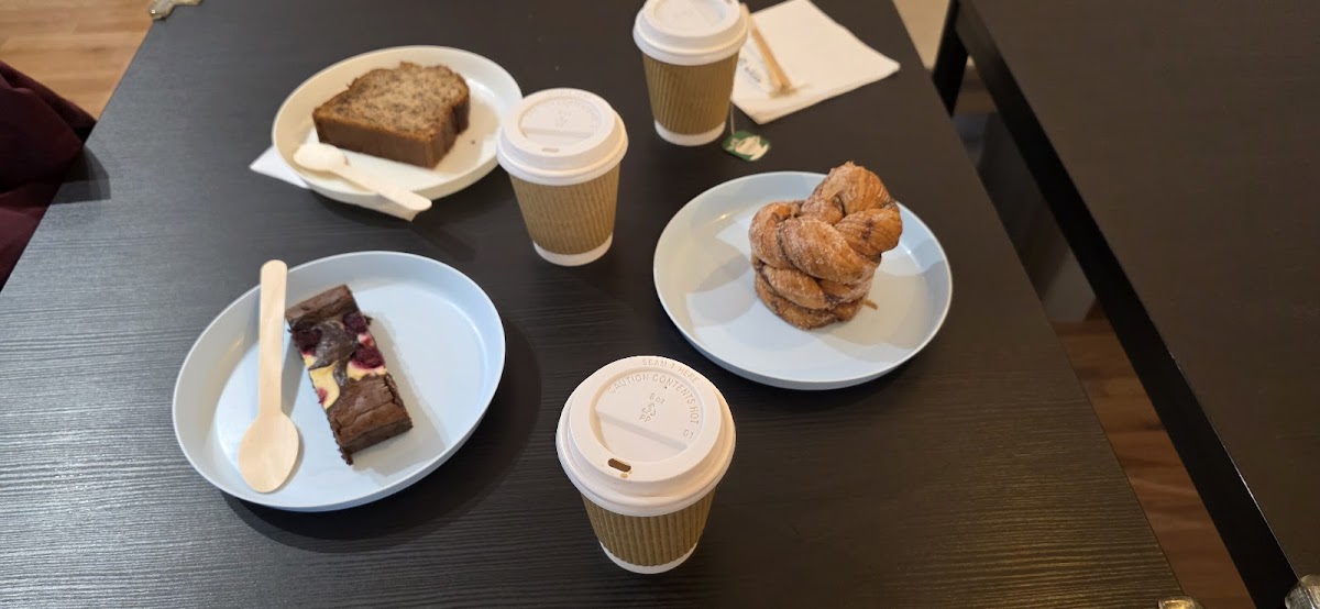 Tots In London — photo 3