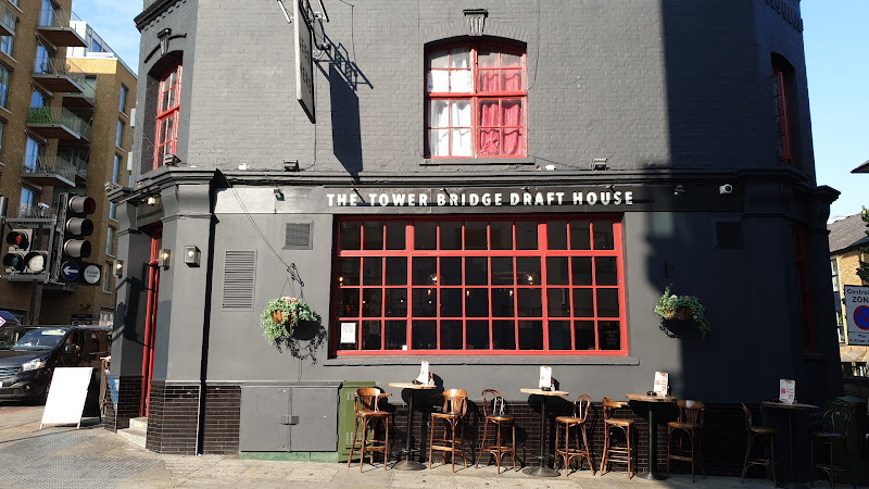 Tower Bridge Arms restaurant