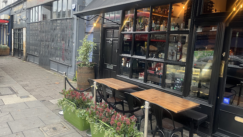 Urban Cafe & Bistro restaurant